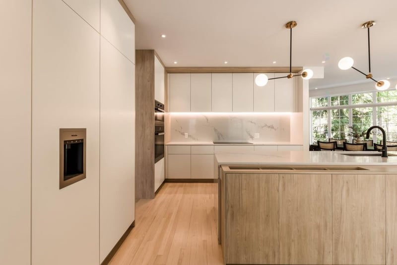 Luxury estate at 1567 Rue des Mésanges, Saint-Bruno-de-Montarville, QC — photo 11