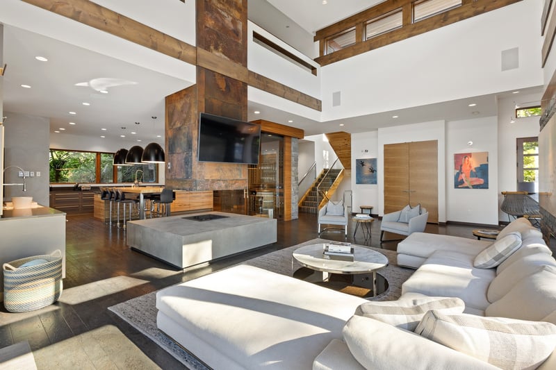 Luxury estate at 4896 Lakeshore Road, Kelowna, BC — photo 11