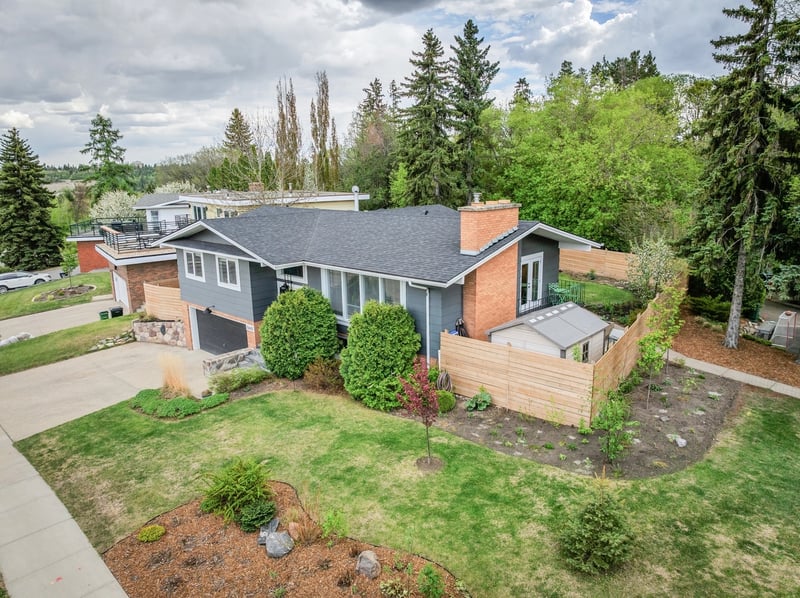 Luxury estate at 13615 Buena Vista Road Northwest, Edmonton, AB — photo 32