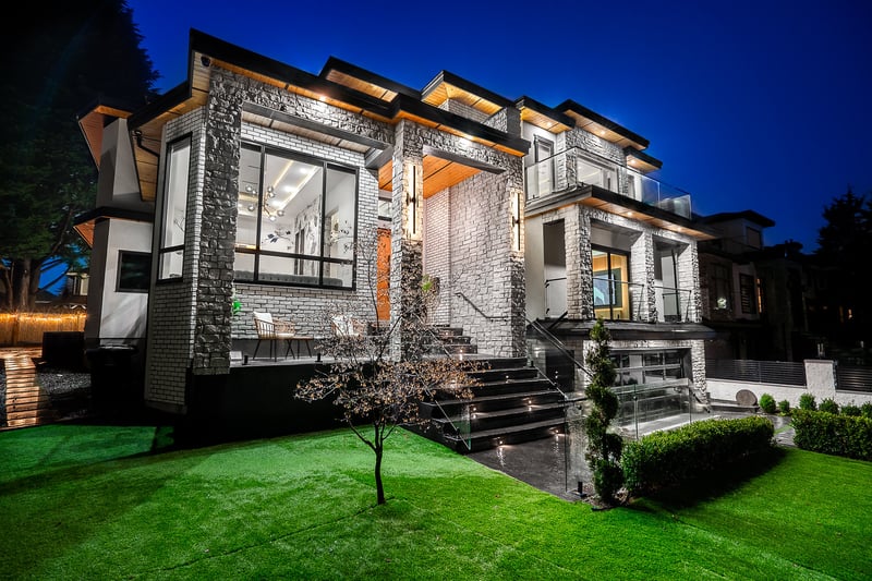 Luxury estate at 16850 106 Avenue, Surrey, BC — photo 20