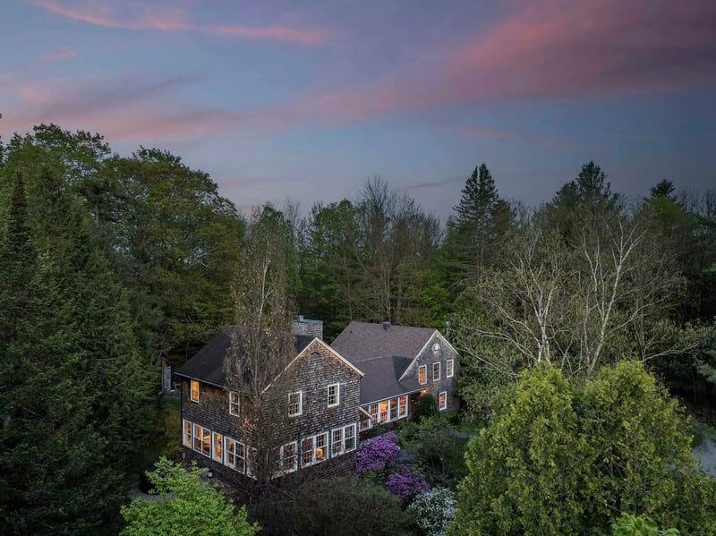 Luxury estate at 138 Rue Pattee, Magog, QC — photo 16
