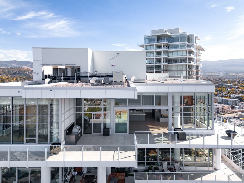 Luxury estate at 1181 Sunset Drive #2902, Kelowna, BC — photo 23