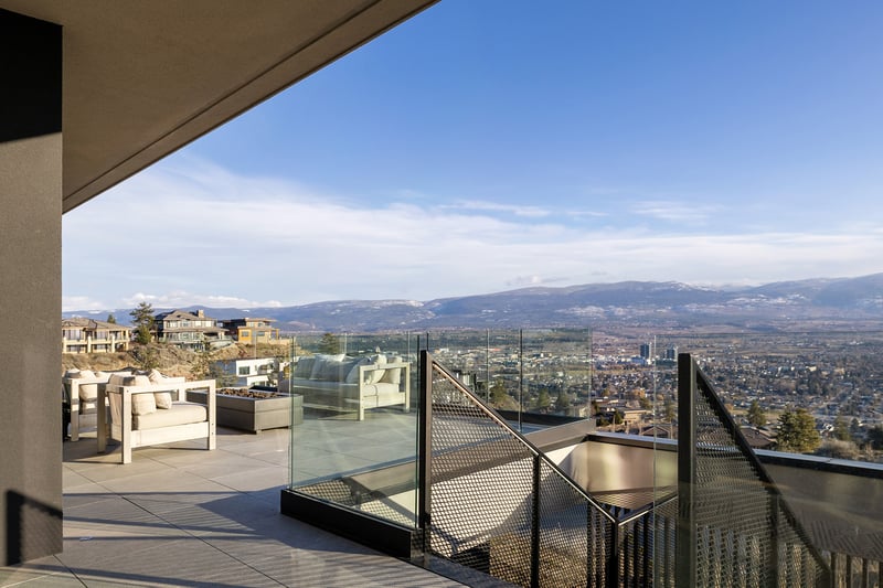 Luxury estate at 1190 Stoneypointe Court, Kelowna, BC — photo 5