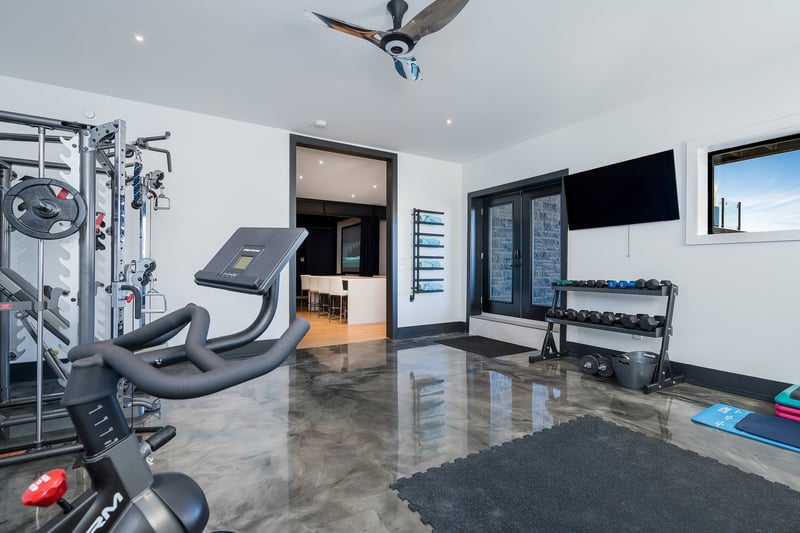 Luxury estate at 4 Raintree Court, Collingwood, ON — photo 25