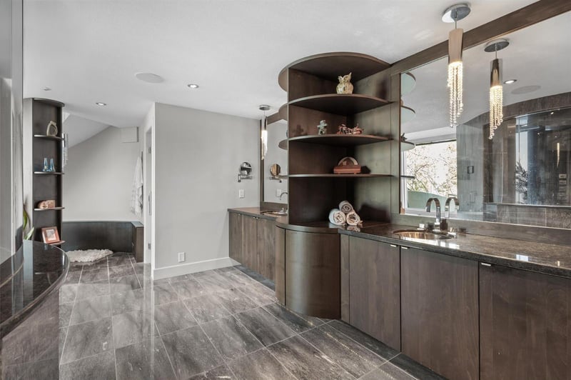 Luxury estate at 2100 Dewdney Road, Kelowna, BC — photo 22