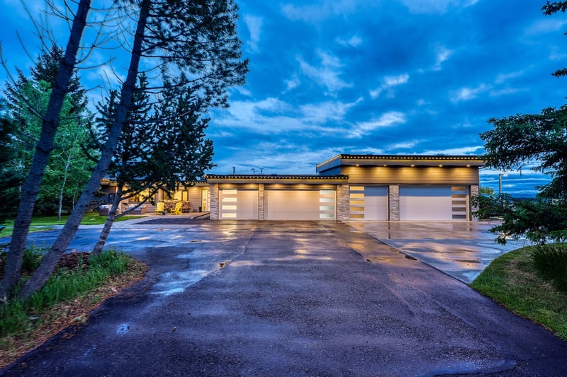 Luxury estate at 183 Pinebrook Way South West, Calgary, AB — photo 5
