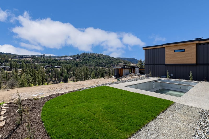 Luxury estate at 189 Wildsong Crescent, Vernon, BC — photo 33