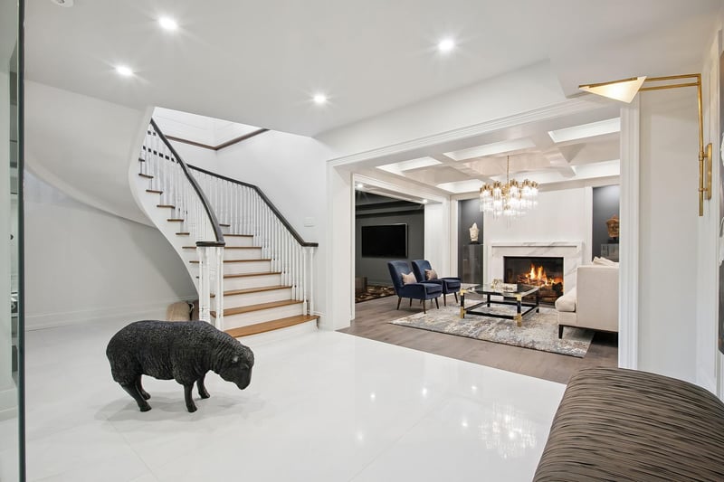 Luxury estate at 91 Fairfield Drive, King City, ON — photo 19