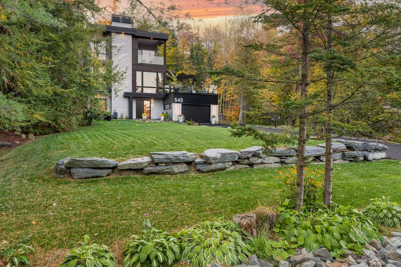Luxury estate at 545 Rue Bordeleau, Magog, QC — photo 39