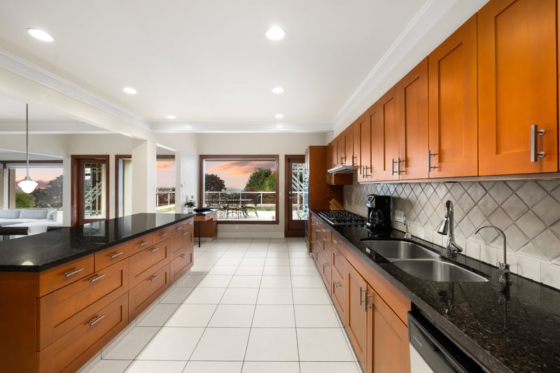 Luxury estate at 1035 King Georges Way, West Vancouver, BC — photo 18