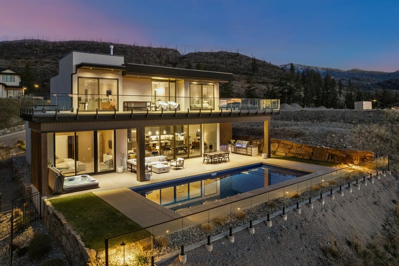 Luxury estate at 5602 Upper Mission Court, Kelowna, BC — photo 2