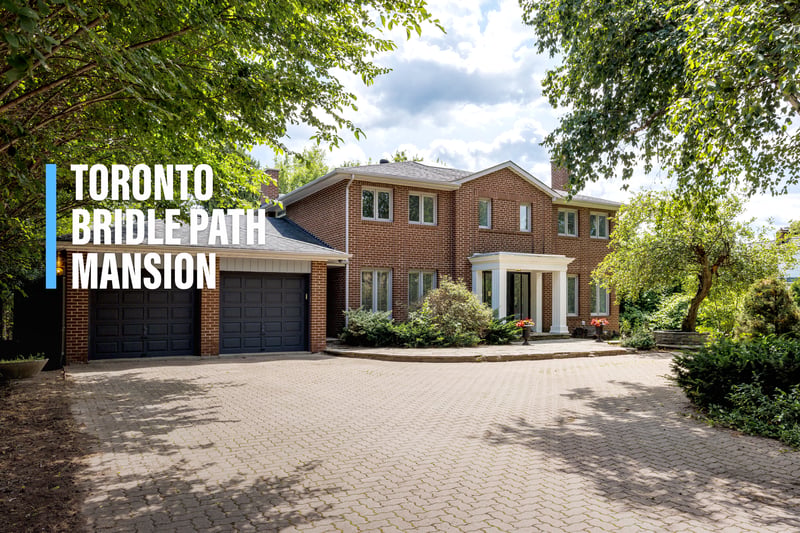 Luxury estate at 15 Old Colony Rd, Toronto, ON — photo 2