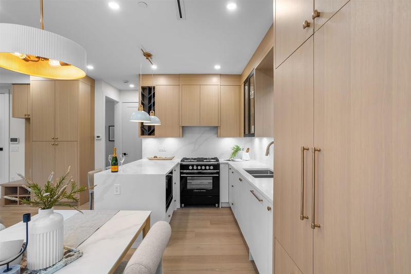 Luxury estate at 2-165 East 45th Avenue, Vancouver, BC — photo 6