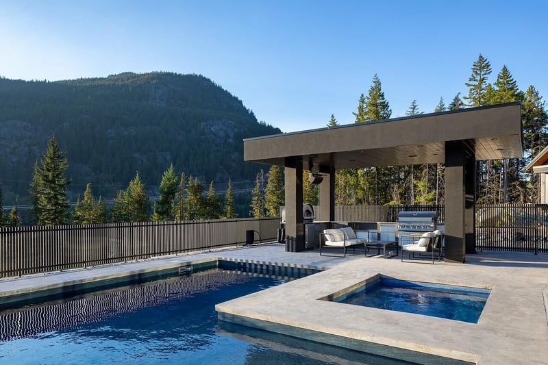 Luxury estate at 9228 Wedgemount Plateau Drive, Squamish-Lillooet, BC — photo 14