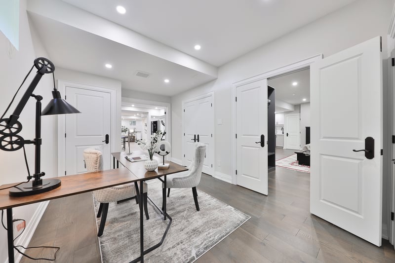 Luxury estate at 5047 Lakeshore Road, Burlington, ON — photo 27