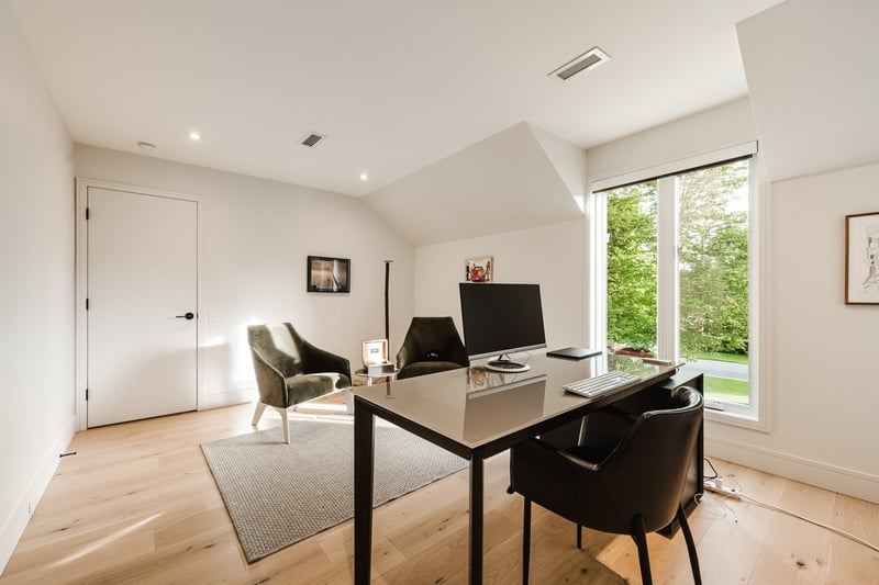 Luxury estate at 264 Rue du Champ-Doré, Saint-Mathieu-de-Beloeil, QC — photo 13