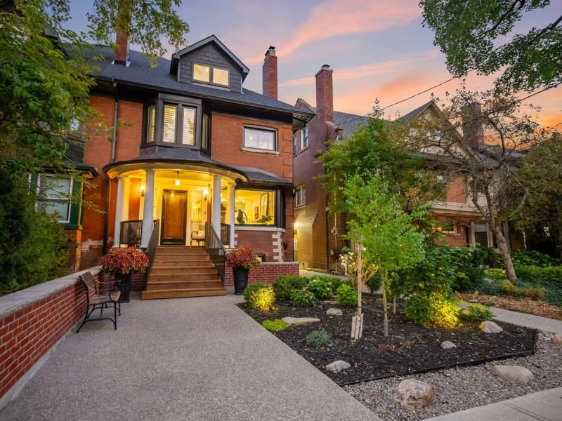 Luxury estate at 303 Rusholme Road, Toronto, ON — photo 23