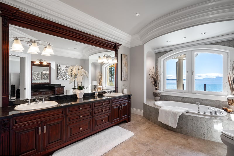 Luxury estate at 13822 Marine Drive, White Rock, BC — photo 15