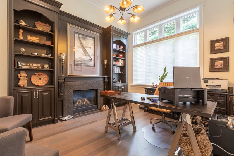 Luxury estate at 115 Rosemary Lane, Ancaster, ON — photo 19
