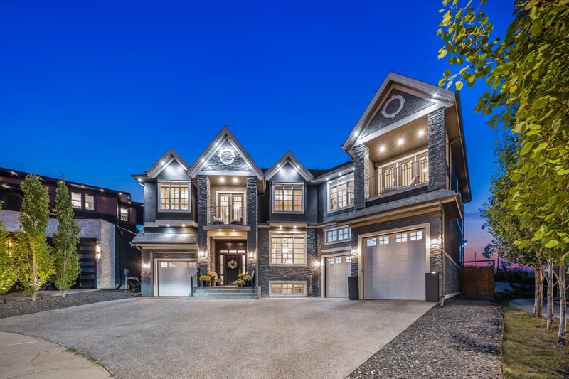 Luxury estate at 11 Elveden Place Southwest, Calgary, AB — photo 2