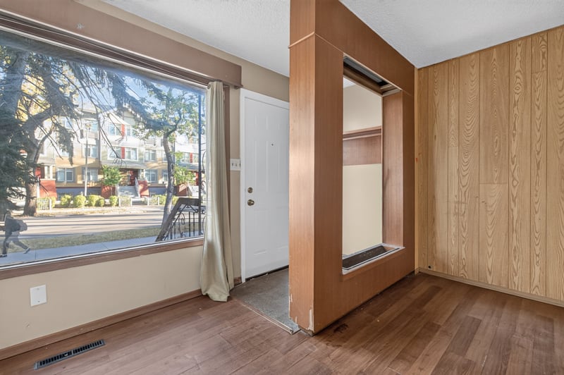Luxury estate at 11015 87 Avenue Northwest #11015, Edmonton, AB — photo 3