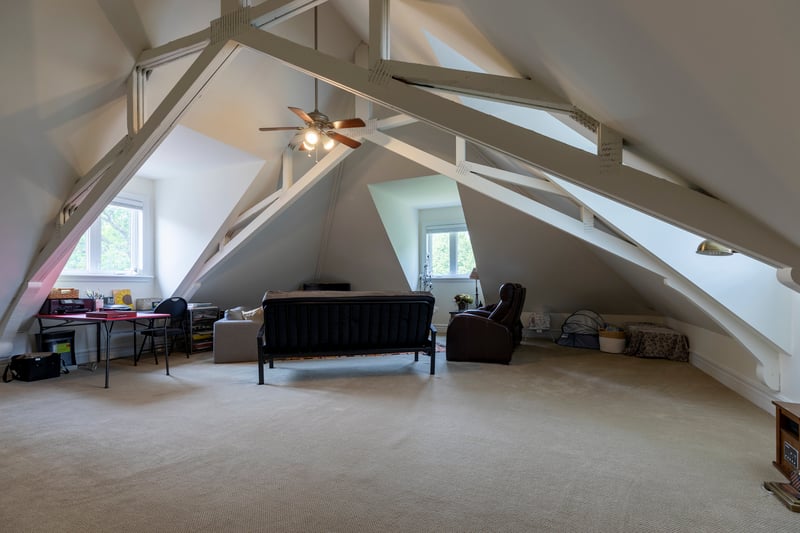Luxury estate at 115 Rosemary Lane, Ancaster, ON — photo 27