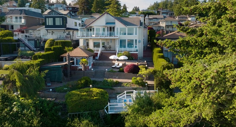 Luxury estate at 13158 13 Avenue, Surrey, BC — photo 2