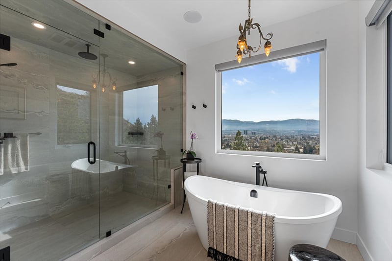 Luxury estate at 861 Boynton Place, Kelowna, BC — photo 14