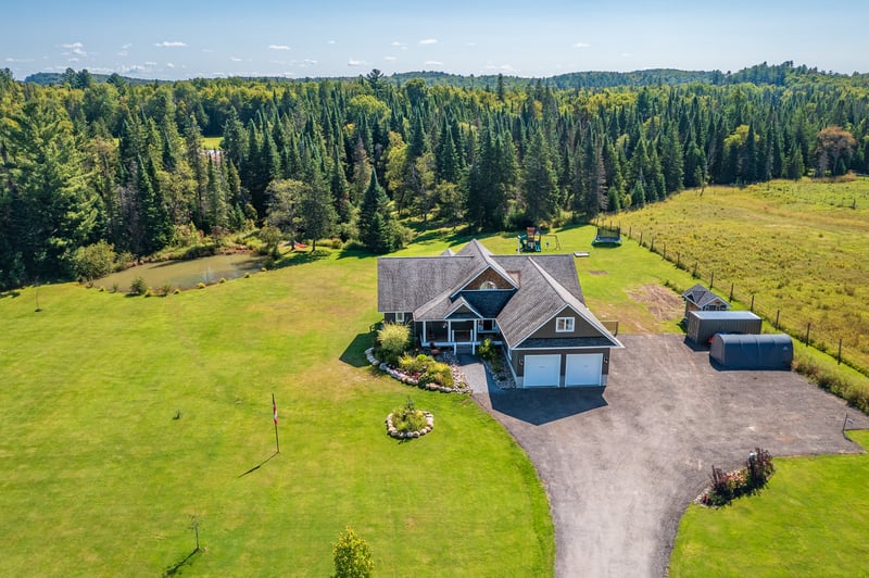 Luxury estate at Town of, 1385 Old Muskoka Road, ON — photo 41