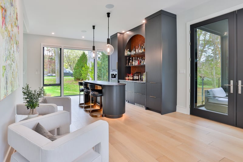 Luxury estate at 1102 Crestview Street, Oakville, ON — photo 18