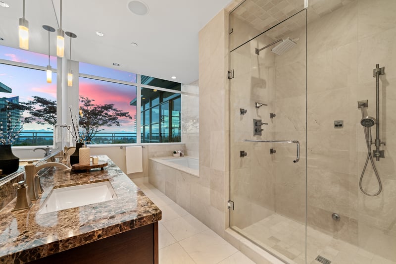 Luxury estate at PH2 1473 Johnston Road, White Rock, BC — photo 17