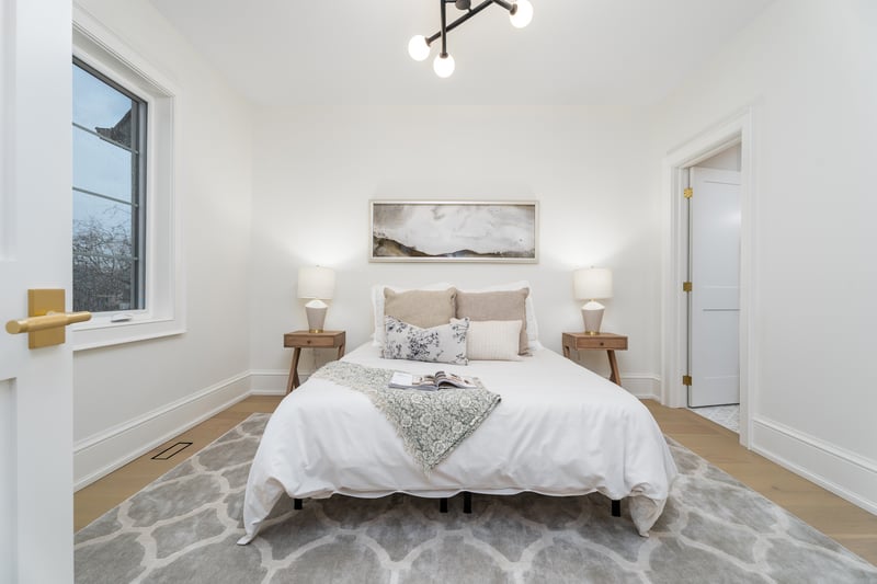 Luxury estate at 501 Avonwood Drive, Mississauga, ON — photo 7