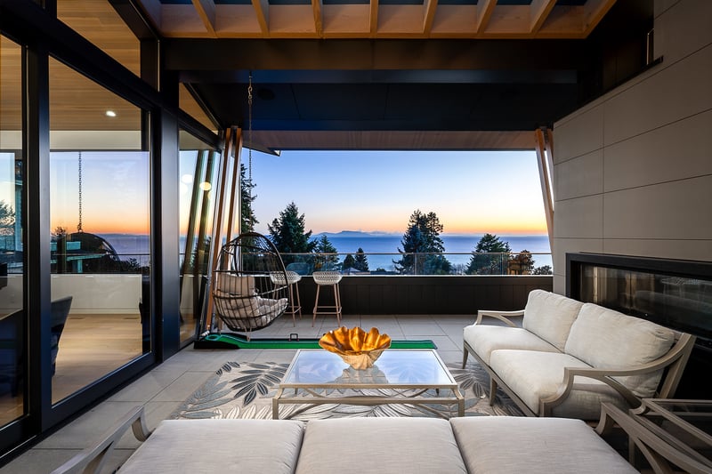 Luxury estate at 13386 Marine Drive, Surrey, BC — photo 12