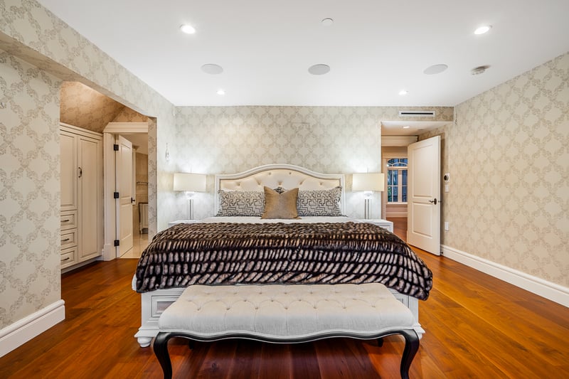 Luxury estate at 2478 Crown Street, Vancouver, BC — photo 14