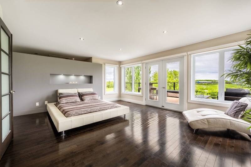 Luxury estate at 199 Rue des Français, Mont-Saint-Hilaire, QC — photo 8
