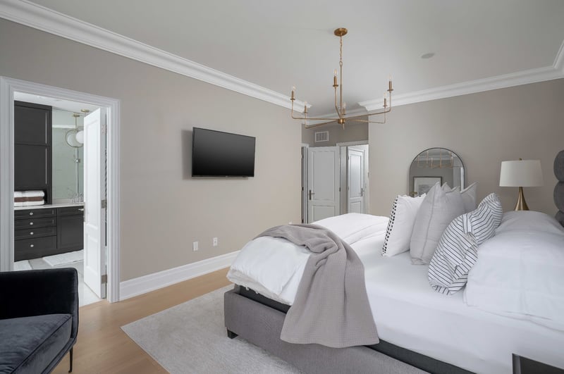 Luxury estate at 253 Hanover Street, Oakville, ON — photo 18
