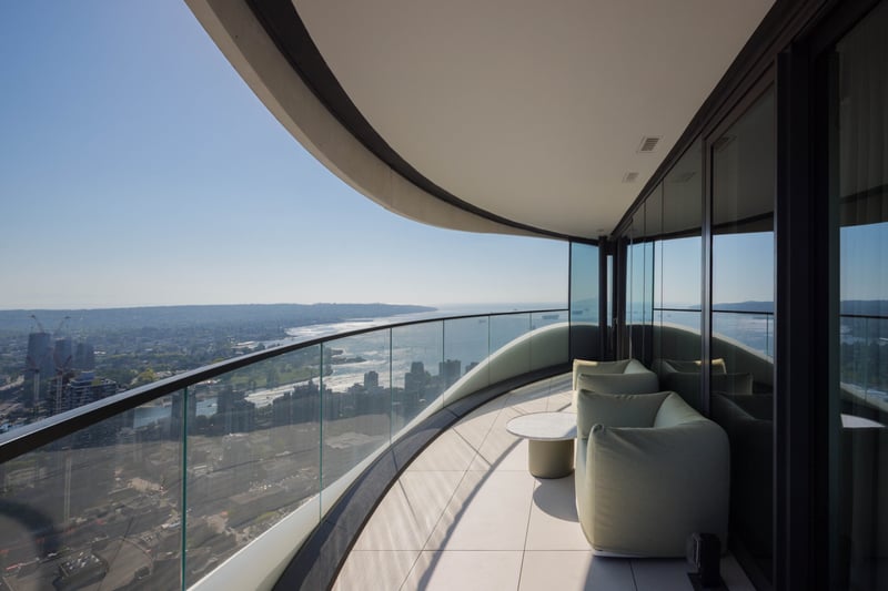 Luxury estate at 1033 Nelson Street, Vancouver, BC — photo 16