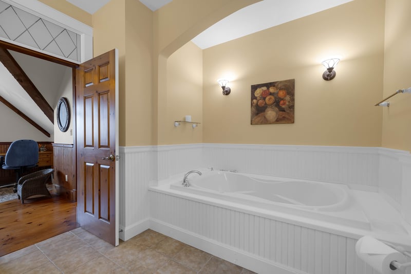 Luxury estate at 31 Patrick Street, St. Andrews, NB — photo 30