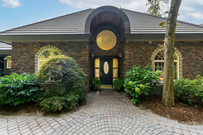 Luxury estate at 18638 54A Avenue, Surrey, BC — photo 7