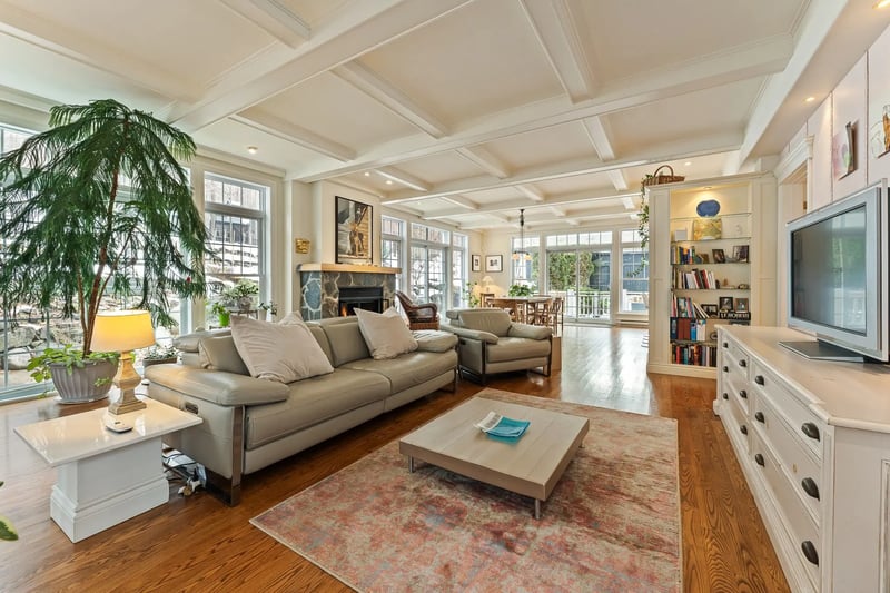 Luxury estate at 865 Rang de la Montagne, Saint-Paul-d'Abbotsford, QC — photo 14