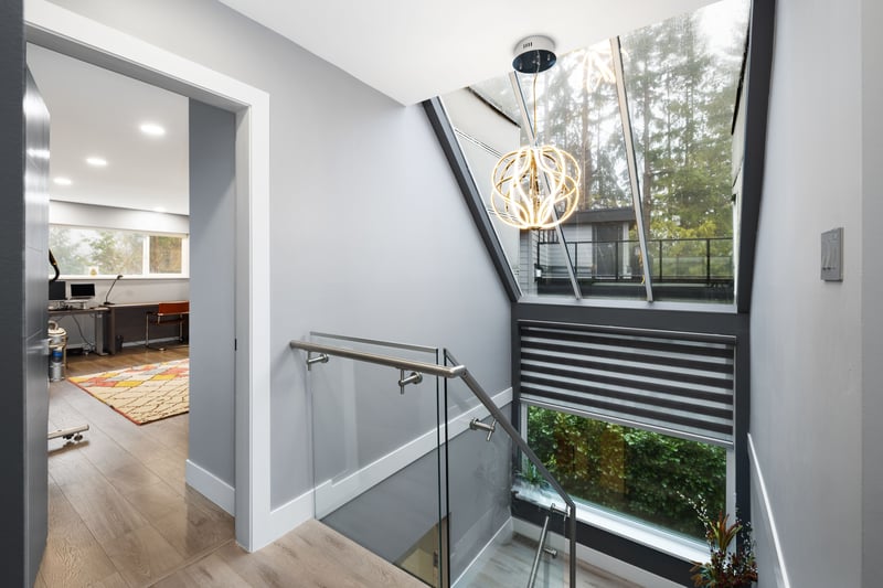 Luxury estate at 3722 Southridge Place, West Vancouver, BC — photo 16