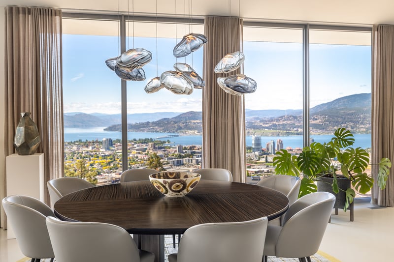 Luxury estate at Kelowna — photo 8