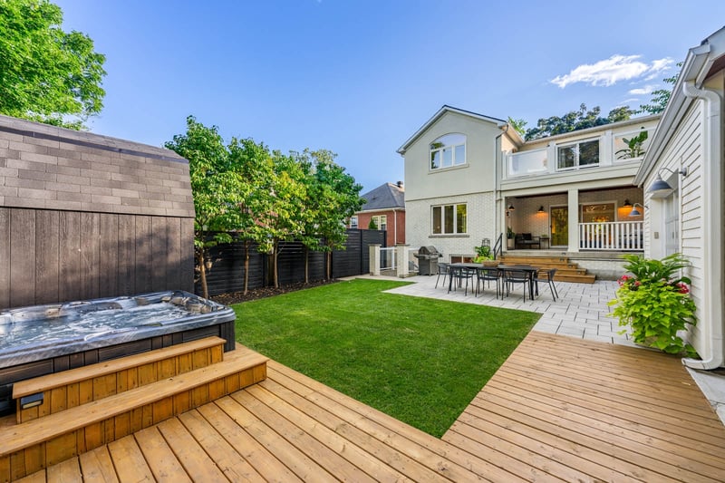 Luxury estate at 505 Burlington Avenue, Burlington, ON — photo 30