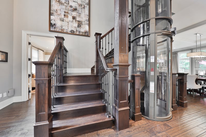 Luxury estate at 5047 Lakeshore Road, Burlington, ON — photo 22