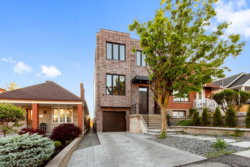 Luxury estate at 526 Westmount Avenue, Toronto, ON — photo 6