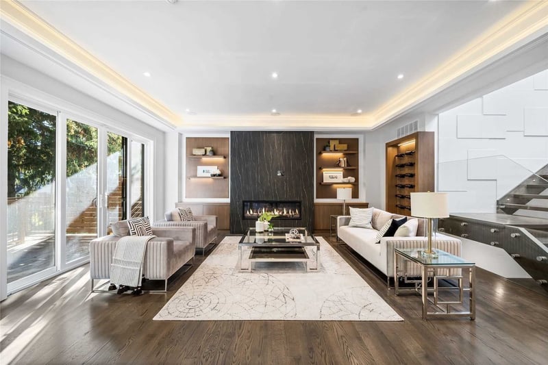 Luxury estate at 93 Tamworth Road, Toronto — photo 17