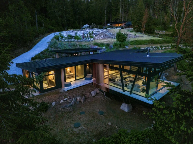 5-bedroom luxury home in Lots 3-4 Sharpes Bay Road, Powell River, BC