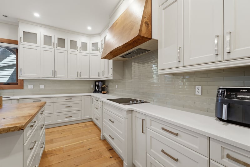 Luxury estate at 3228 164A Street, Surrey, BC — photo 18