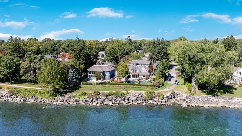Luxury estate at 8 Chartwell Road, Oakville, ON — photo 3