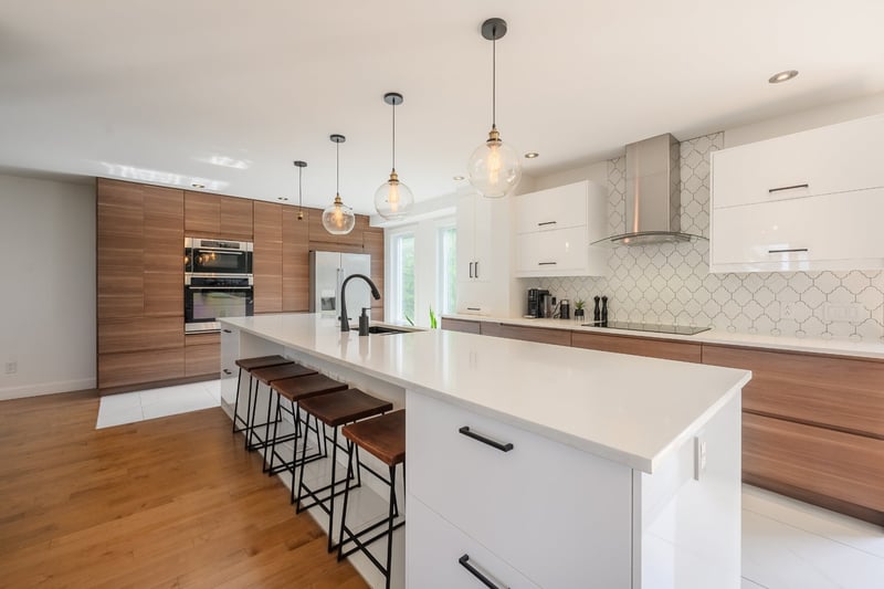Luxury estate at 2536 Chemin du Calvaire, Varennes, QC — photo 8